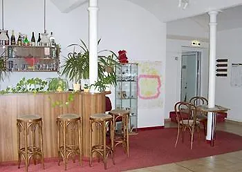 Zum Abschlepphof 2*