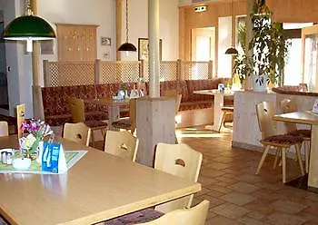 Zum Abschlepphof